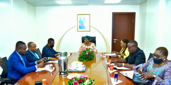 rencontre miniterielle entre Eve Bazaiba et Fifi Masuka