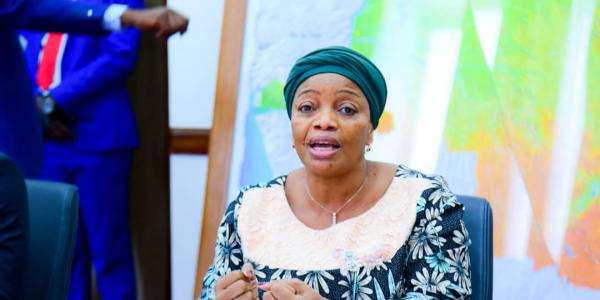 Eve Bazaiba ministre de l'Environnement de la RDC 