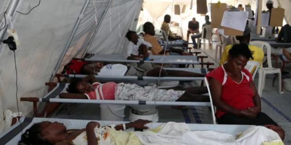 Pavillon d'un centre de traitement de choléra à Lubumbashi 