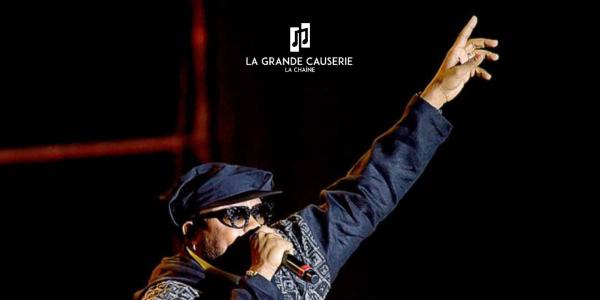 JB Mpiana lors de sa prestation le 03 août à l'esplanade du palais du peuple 
