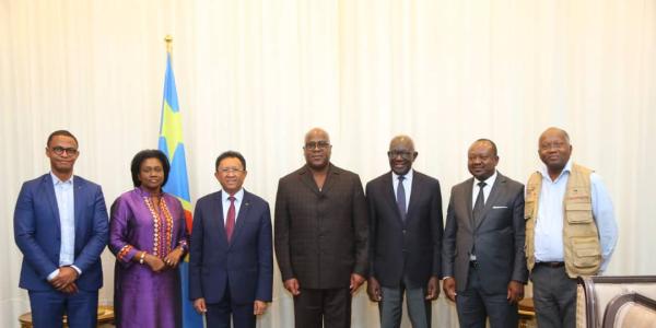 Félix Tshisekedi et les émissaires de l'UA et de la SADC 