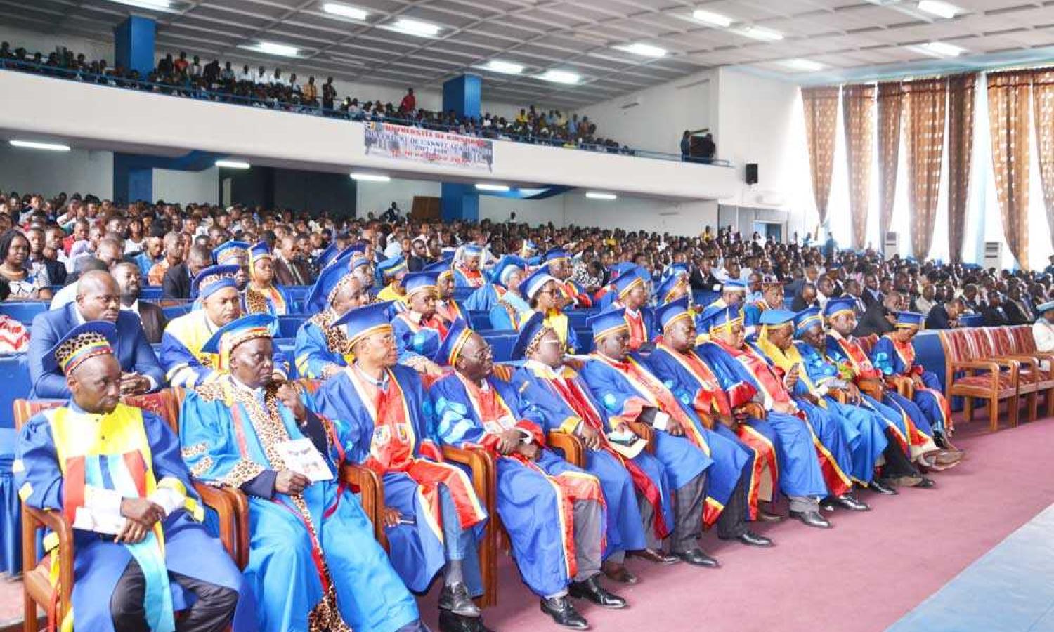 Les professeurs suspendent la grève à l'université