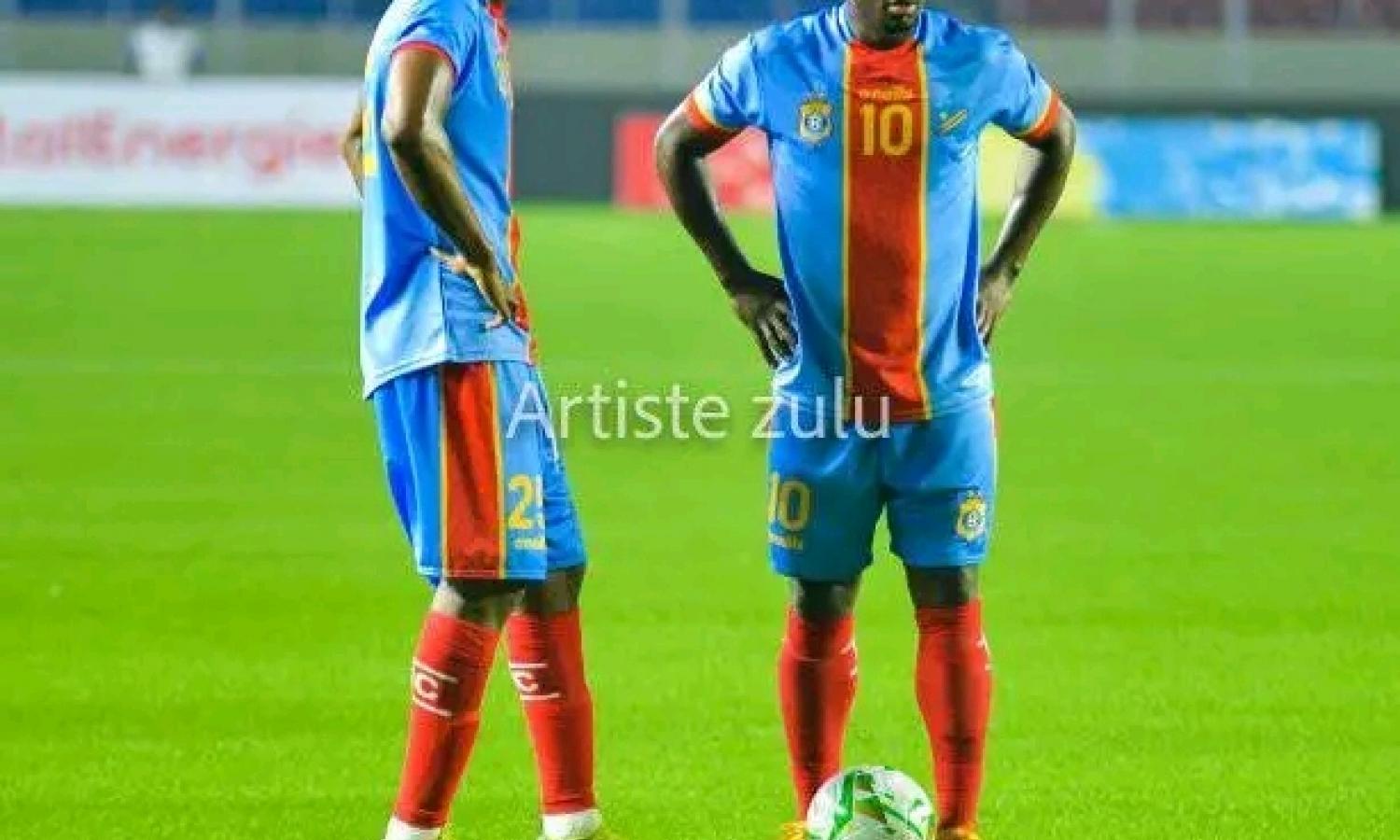 Edo Kayembe et Neeskens Kebano lors du match RDC-Gabon à Kinshasa 