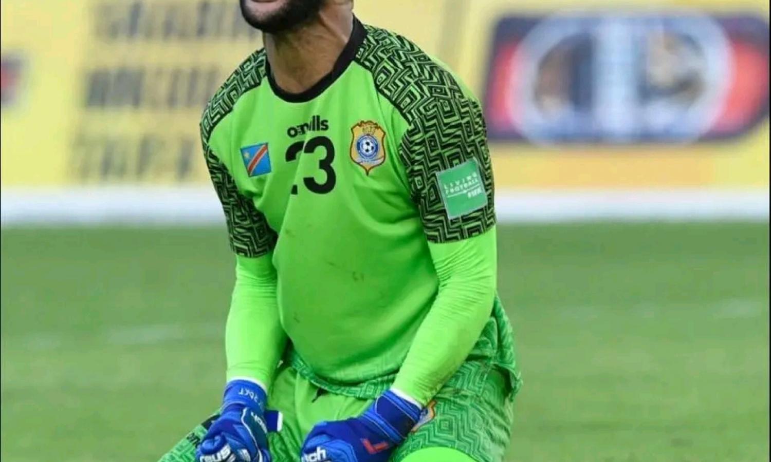 Le gardien international congolais Joël Kiassumbwa 