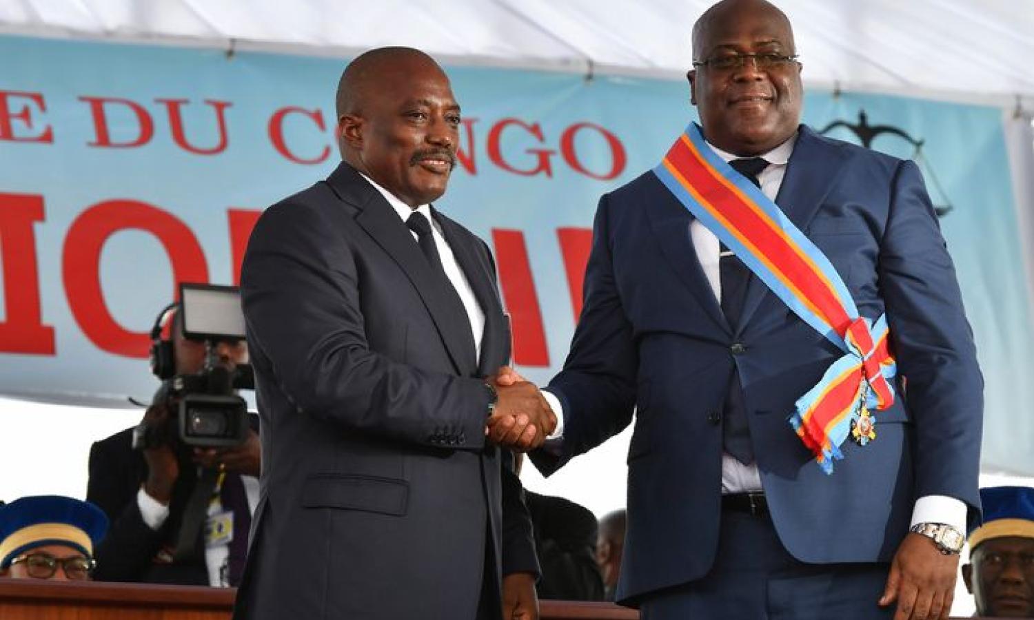 Joseph Kabila et Félix Tshisekedi lors de la passation pacifique et civilisée du pouvoir en 2019