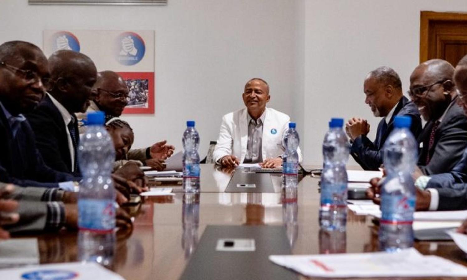 Moïse Katumbi et les membres de son parti 